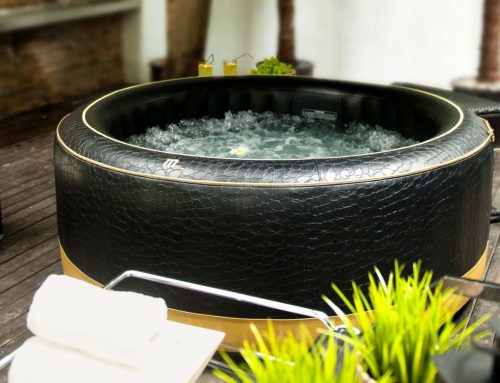 Enjoy the Therapeutic Benefits of Lodges with Hot Tubs