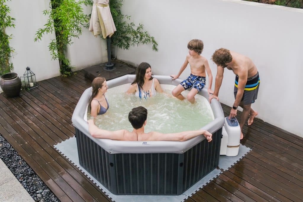 MSpa Tekapo Hot Tub for 4-6 people